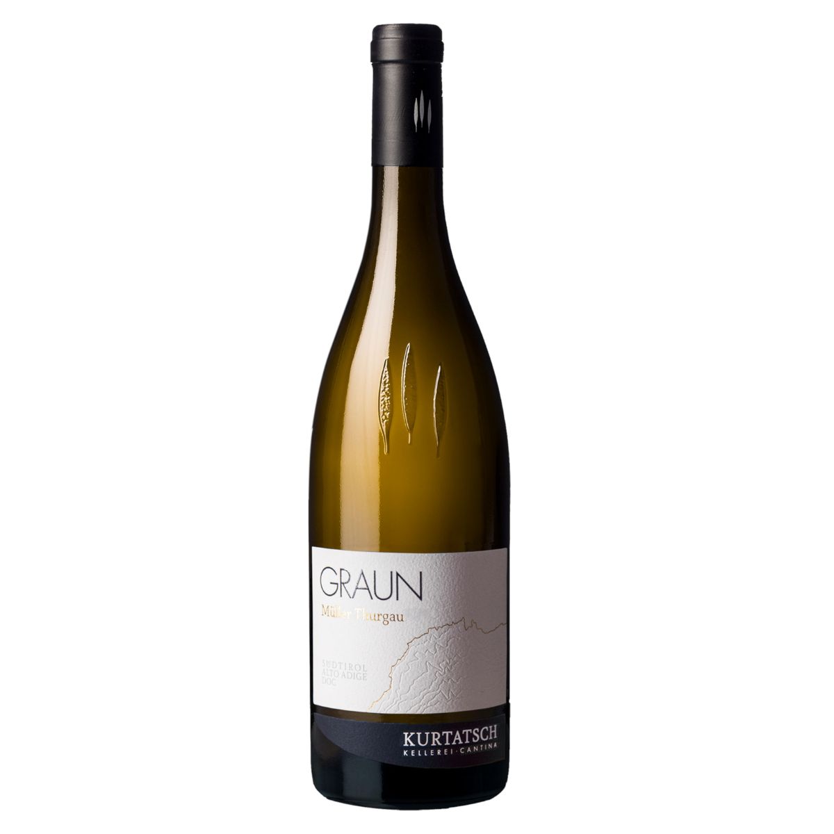 Classe 60nove Spumante Brut Rosè Cantine Risveglio è uno spumante fresco e intrigante, prodotto da uve Negroamaro in purezza. Dopo calpestio e diraspatura soffice delle uve, segue una fermentazion (2)